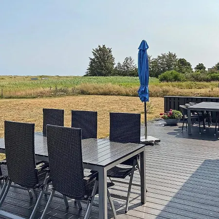 8 Person Holiday In Hals